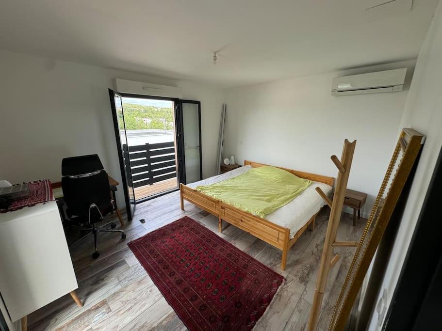 Luxury Villa With Pool And View Juvignac Eksteriør bilde