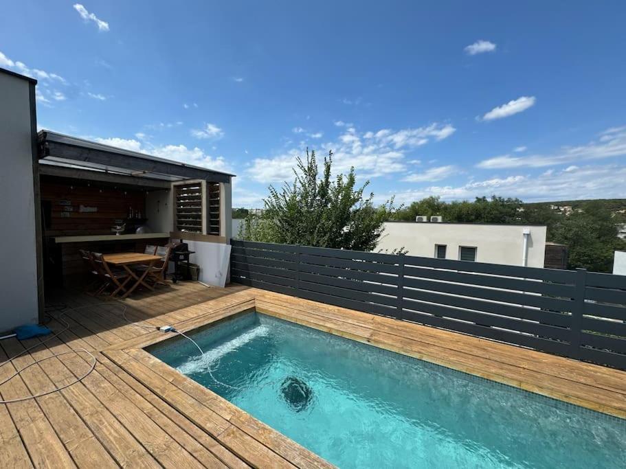 Luxury Villa With Pool And View Juvignac Eksteriør bilde