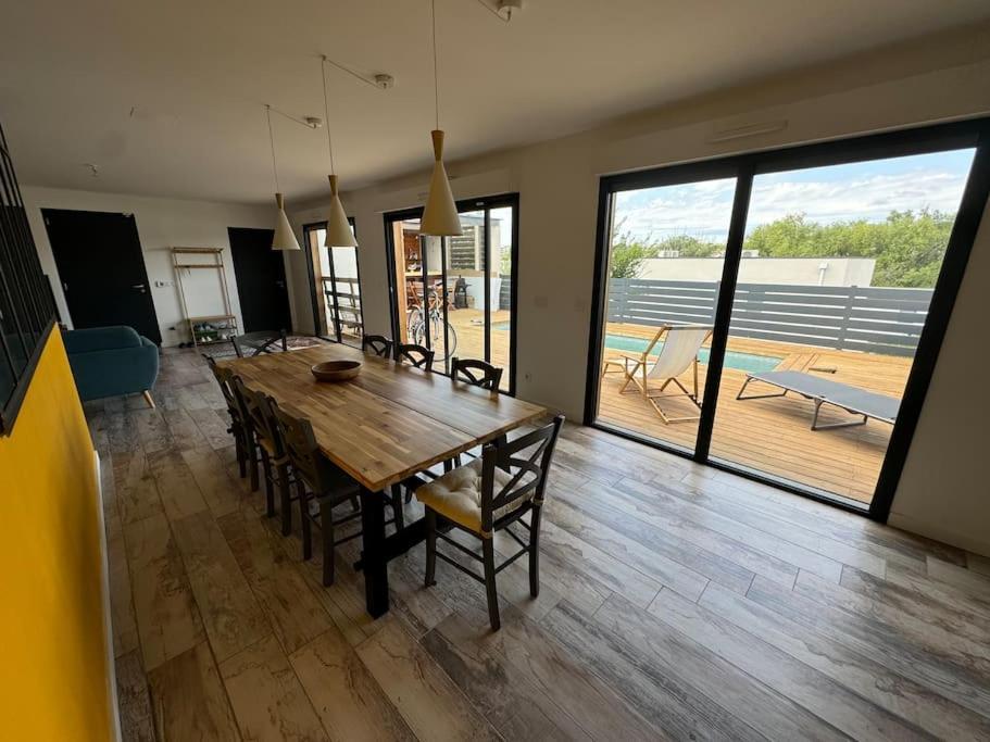 Luxury Villa With Pool And View Juvignac Eksteriør bilde
